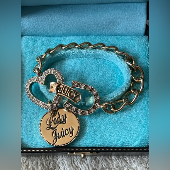 Juicy Couture ‘Lady Juicy’ heart and horseshoe chain bracelet - Picture 2 of 9